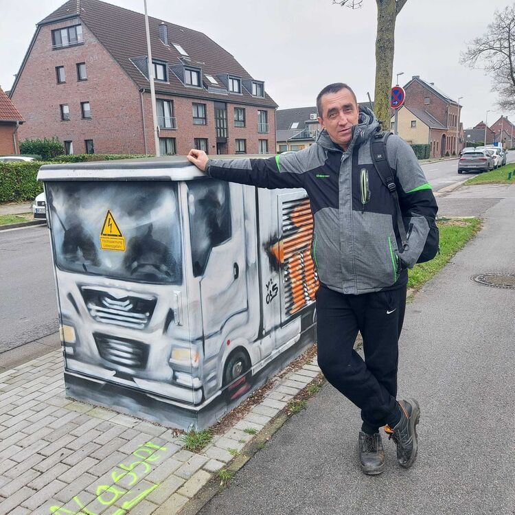 ���� 32841670 ������� ����, 39 ���, ���� ���������� � ������