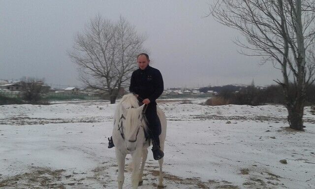  31629570  Nukri, 38 ,    