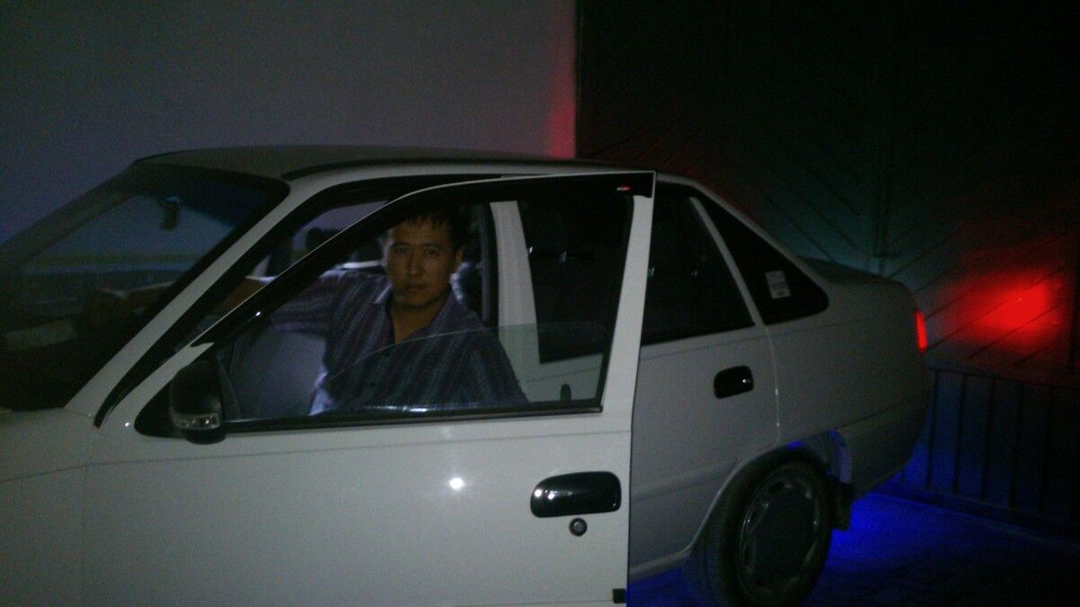  ,   Elyorbek, 37 ,   ,   , c 