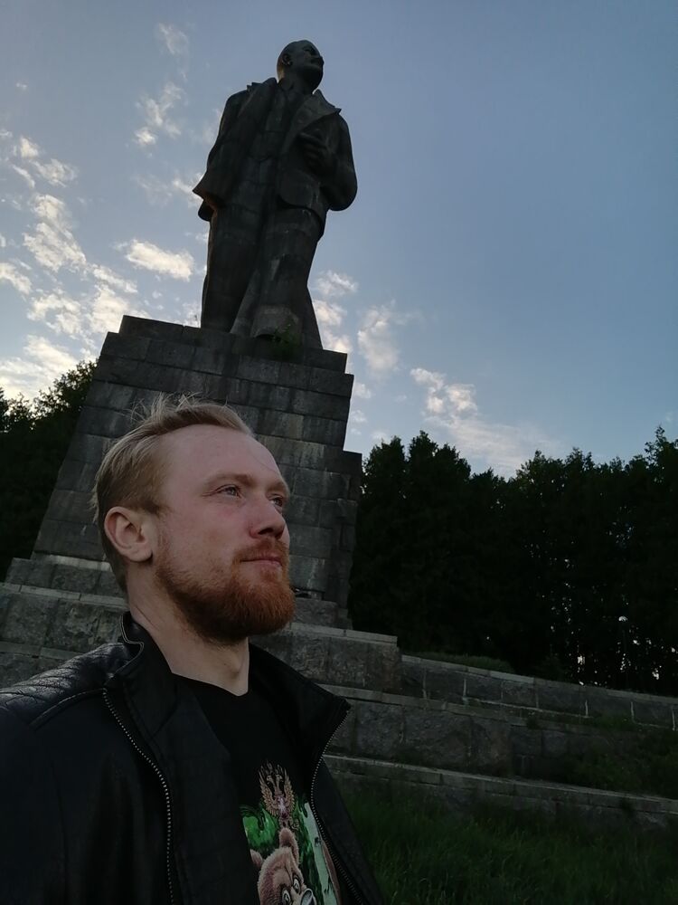  ,   Ivan, 35 ,   ,   , c , 