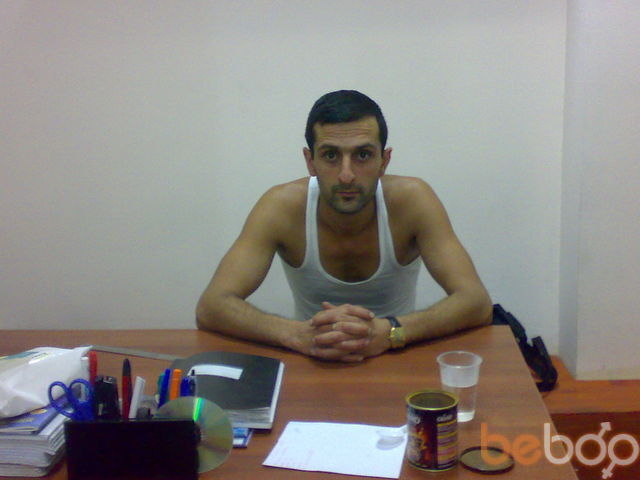 ,   Artur, 47 ,  