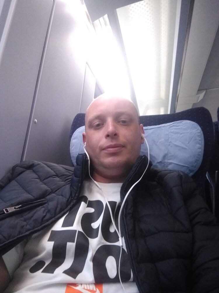  ,   , 40 ,   ,   