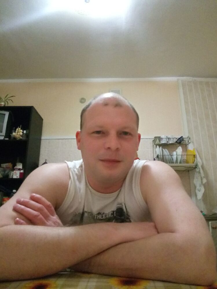 ,   Gosha, 41 ,   ,   , c 