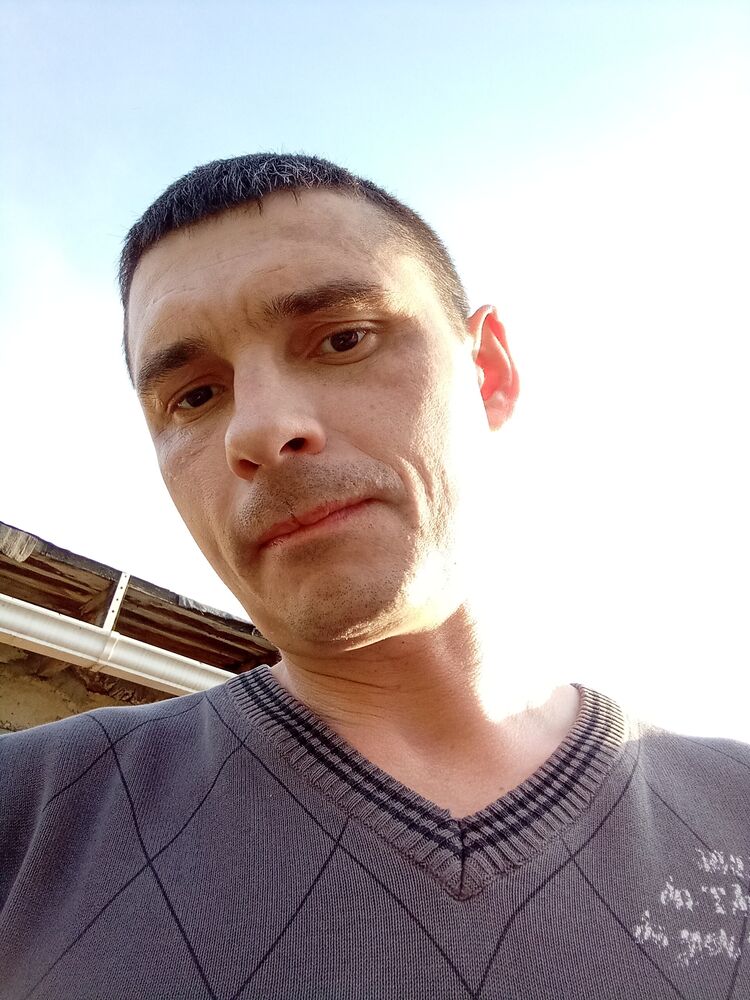  34400030  Nikolaevich, 36 ,    