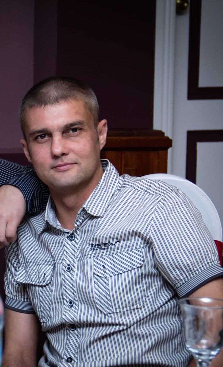  33794790  Andrey, 42 ,    