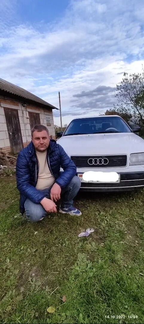  39630350  Pavel, 42 ,    