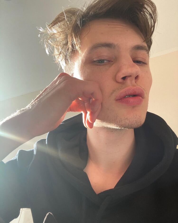 ���� 56052470 ����� �����, 21 ���, ���� ���������� � ������