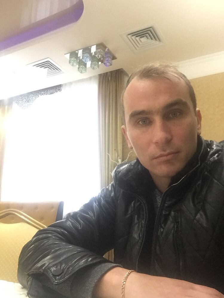  14855010  Ibraim, 38 ,    