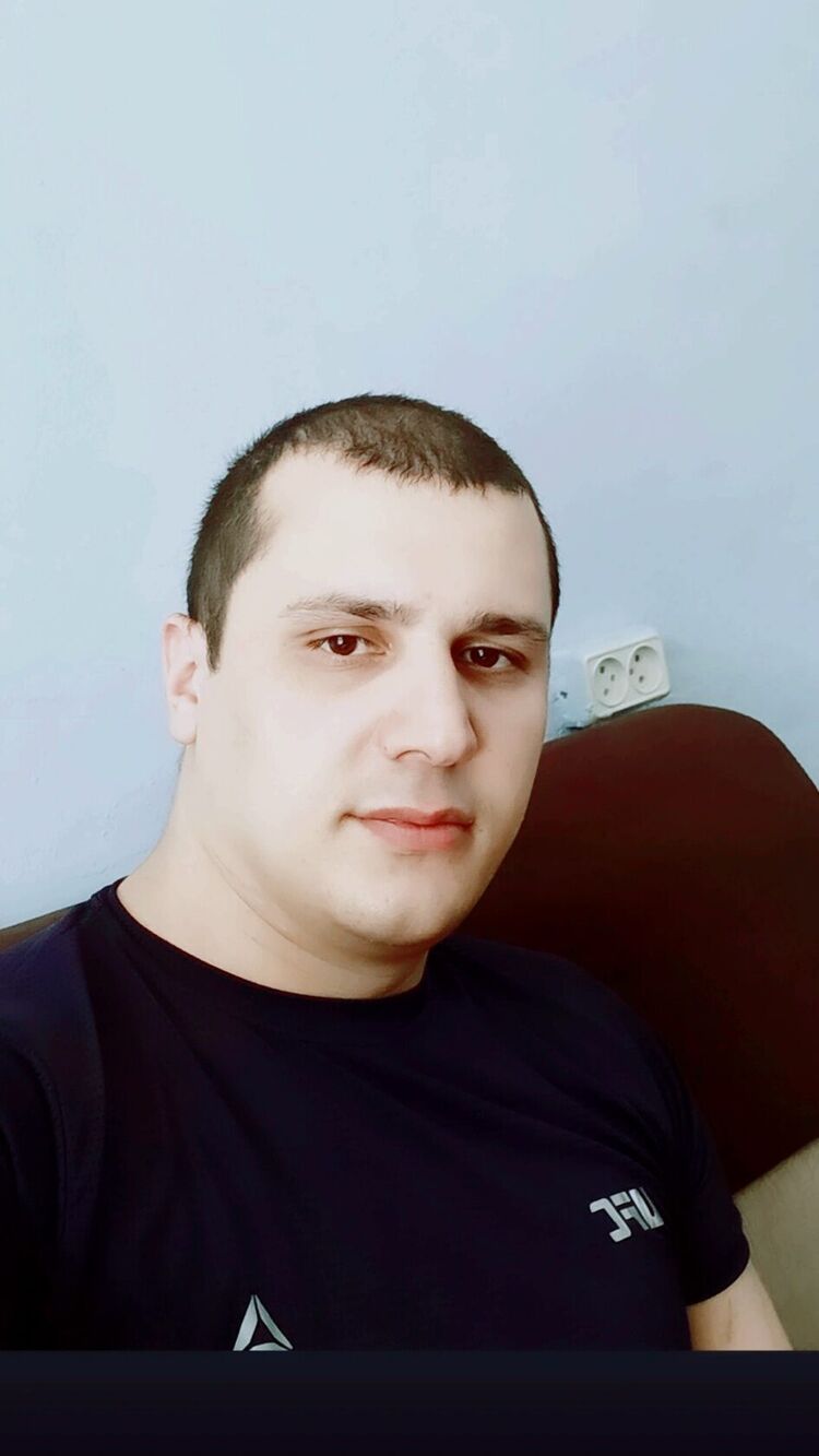  42984370  , 32 ,    