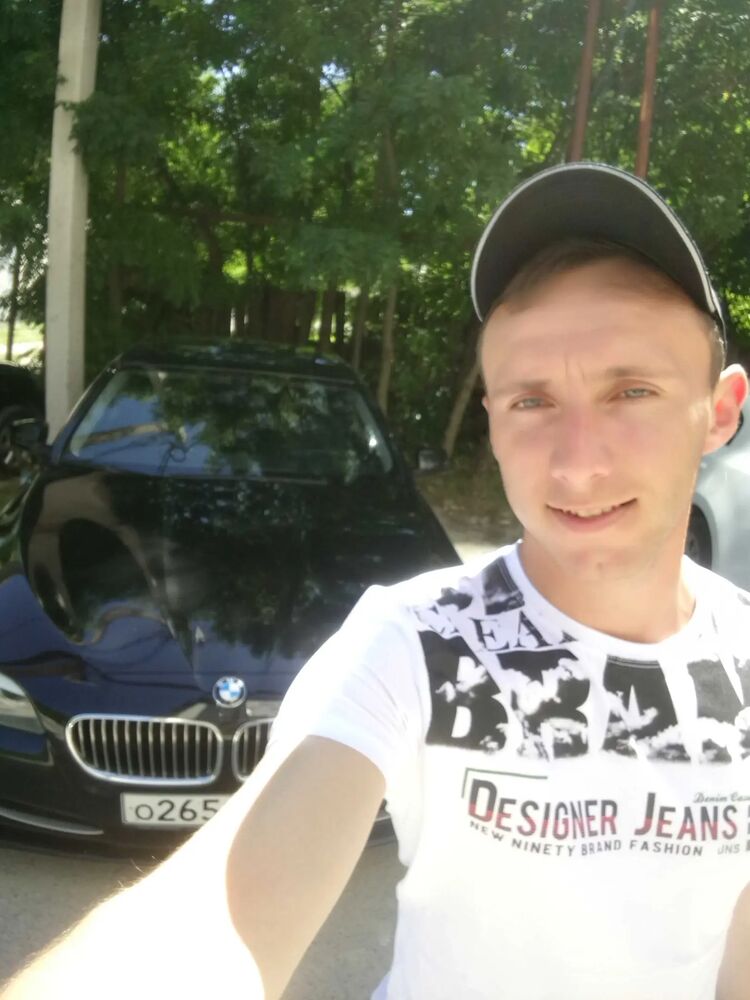  ,   Nikolay, 32 ,   ,   , c , 