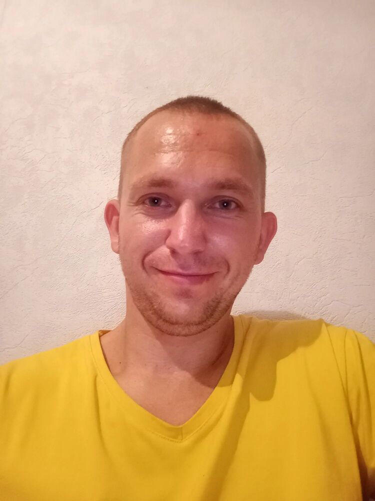  30379650  , 37 ,    