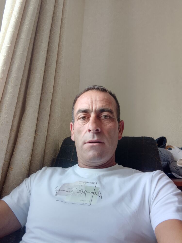  52967340  , 42 ,    
