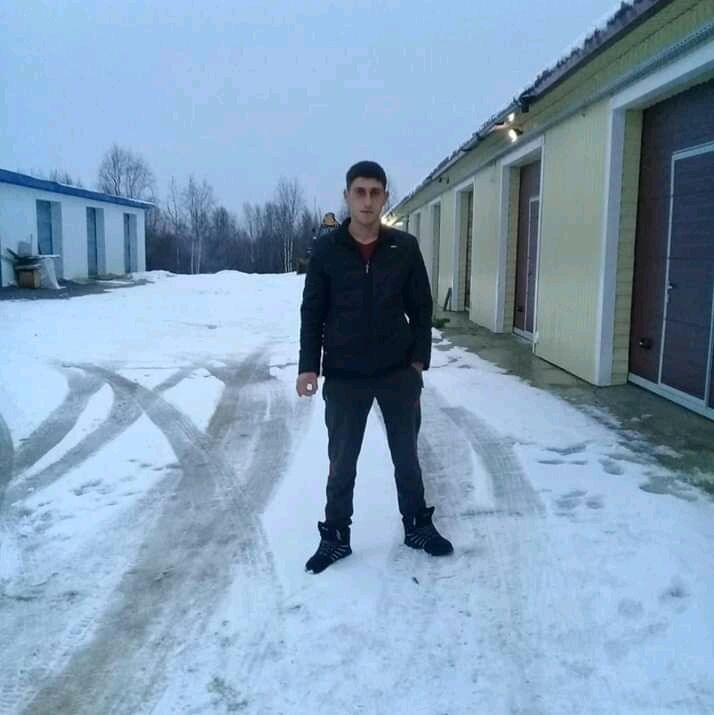  ,   Armen, 31 ,   ,   