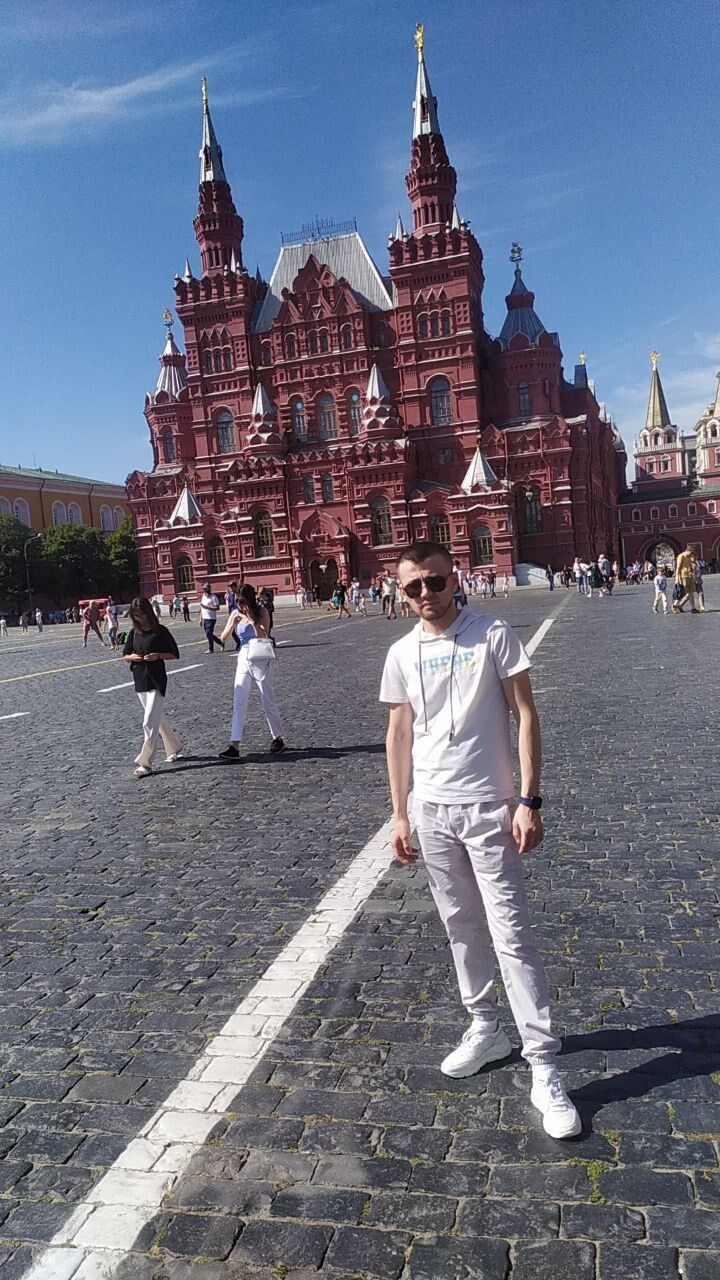  ,   Alisher, 32 ,   ,   