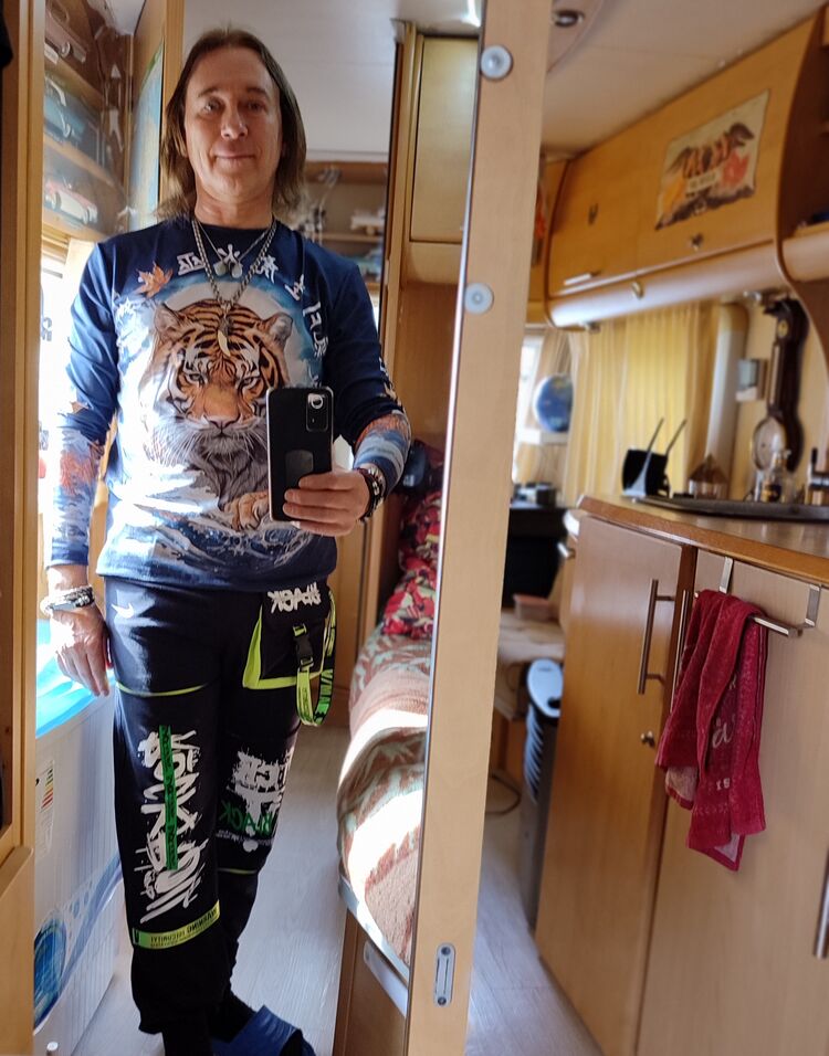 ���� 56044640 ������� �����, 52 ����, ���� ���������� � ������