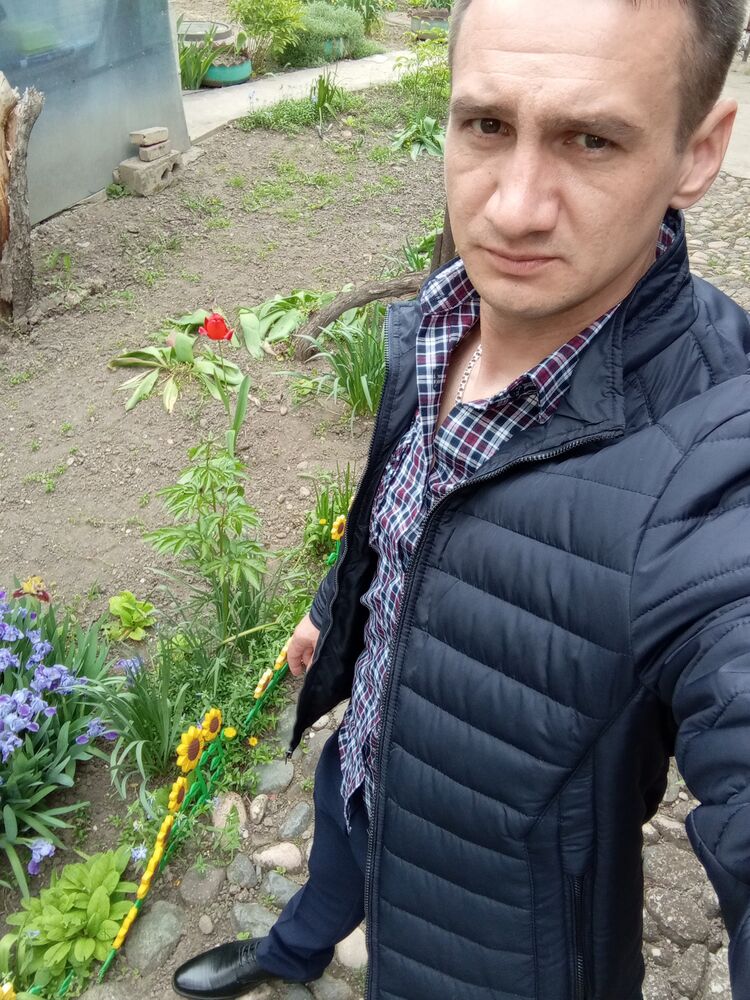  34730260  Sergey, 34 ,    