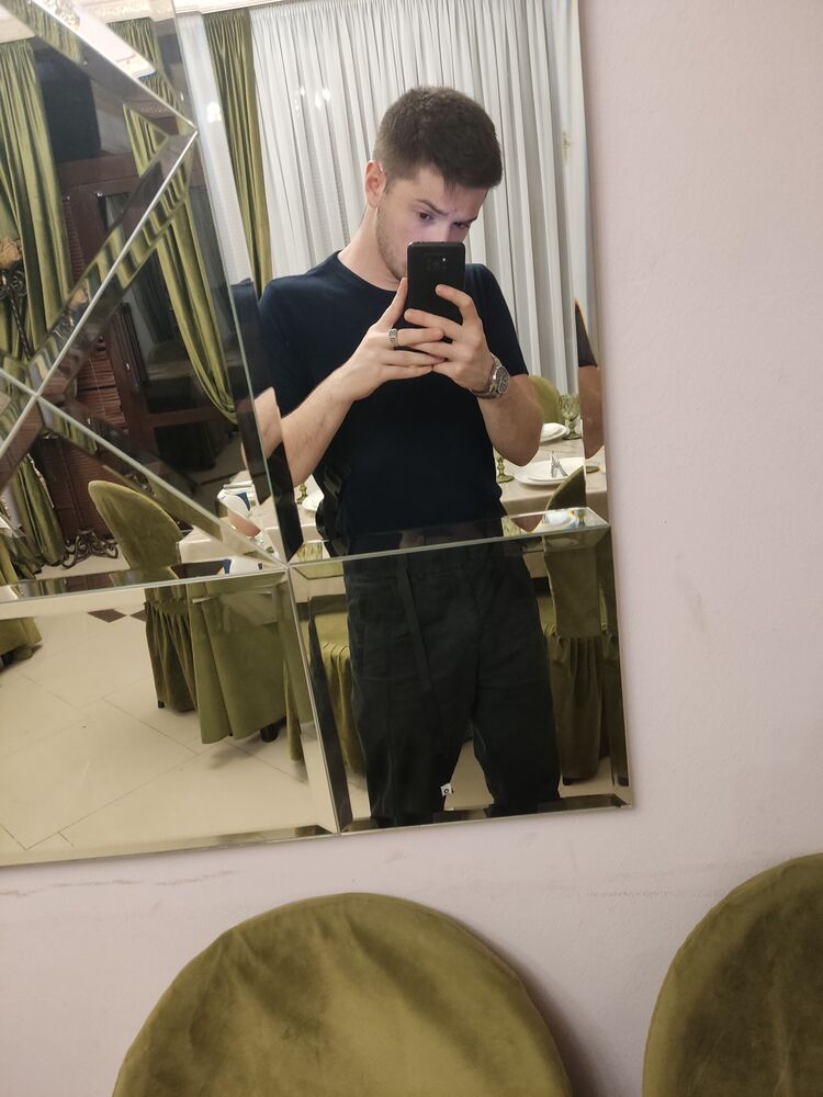  52873980  , 21 ,    