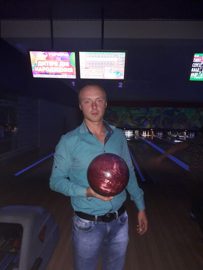  ,   Sergii, 33 ,   ,   , c 