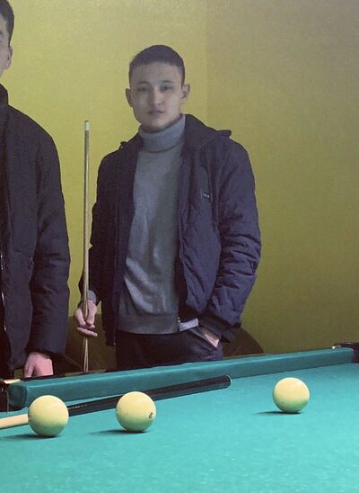  ,   Arman, 27 ,   ,   