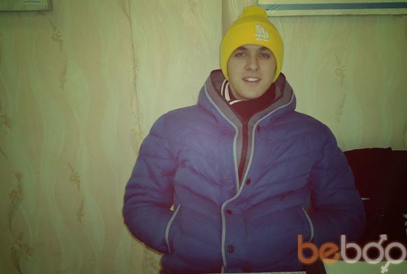  3910230  Sergiu, 29 ,    