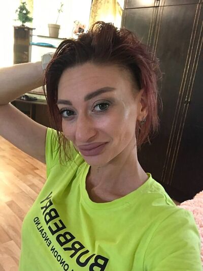 ,   Erika, 31 ,     , c 