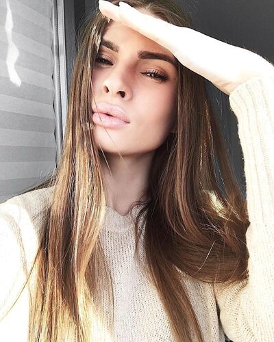  ,   Alena, 23 ,   ,   , c 