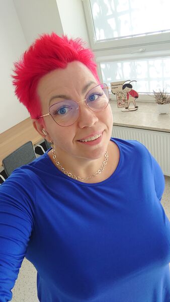  Warszawa,   Tetiana, 42 ,     , c 