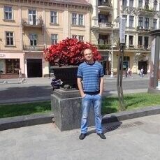  20498880  Alexnude, 47 ,    