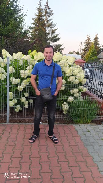  ,   Lasha, 41 ,   ,   