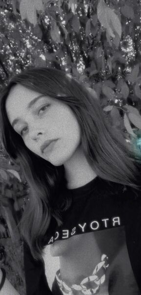  ,   Diana, 21 ,   ,   , 