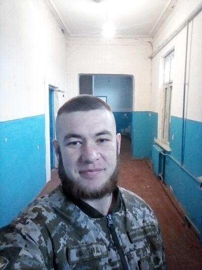  ,   Dima, 29 ,   