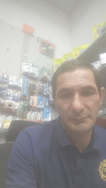  ,   Lyova, 43 ,   ,   