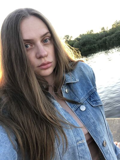  ,   Anna, 34 ,   ,   