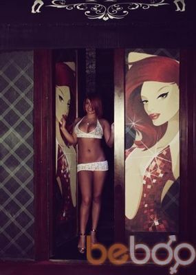  ,   Marta, 33 ,  