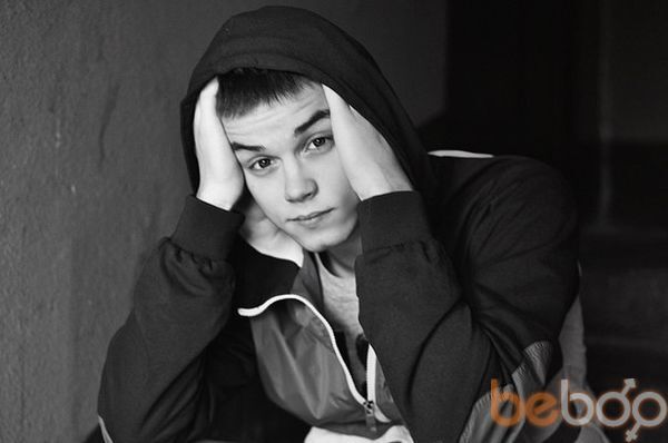  -,   VIKTOR, 35 ,   ,   , c 