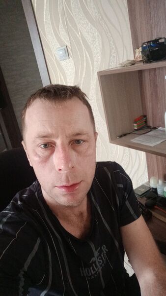  ,   Max, 42 ,   ,   