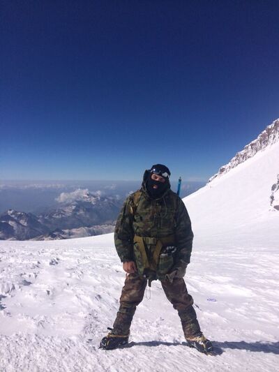  ,   Idris, 42 ,   ,   , c 