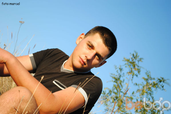  ,   Mihai, 33 ,   
