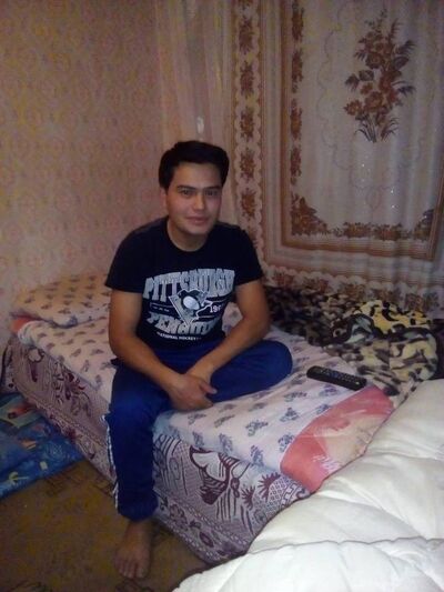  -,   Artur, 36 ,   ,   , c 