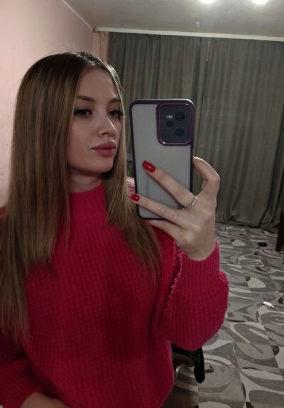  ,   Kristina, 26 ,   