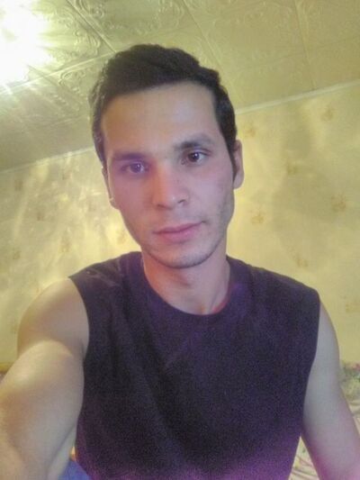  ,   Maxim, 31 ,   