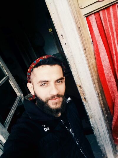  -,   Mohamed, 27 ,   ,   