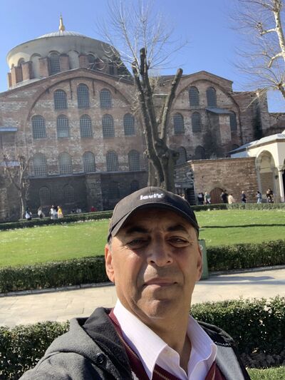  ,   Amr, 60 ,   ,   