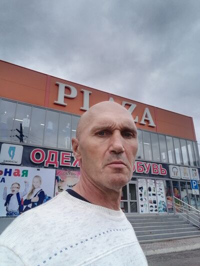  ,   Ruslan, 53 ,   ,   , c 
