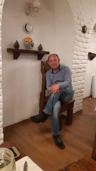  ,   Anton, 43 ,   ,   
