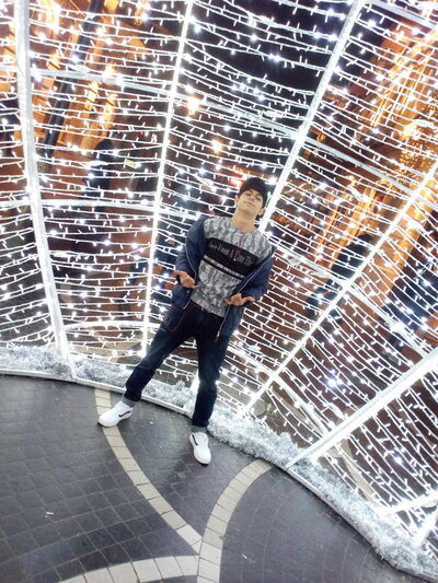  ,   Rufat, 27 ,   