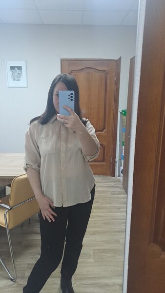  ,   Leysan, 41 ,   ,   