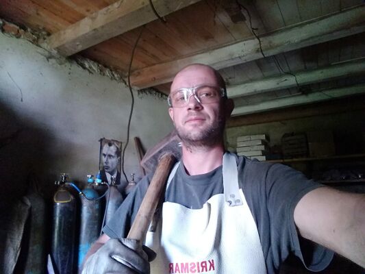  ,   Slava, 39 ,   ,   , c , 