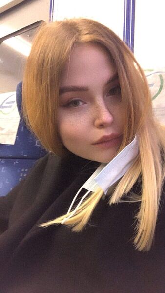  ,   Laura, 24 ,   ,   , c , 