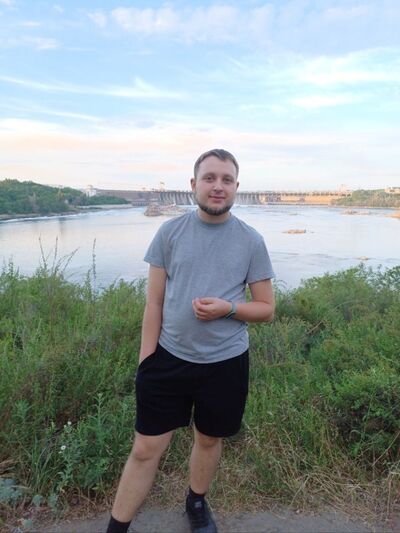 ,   Aleks, 24 ,   ,   